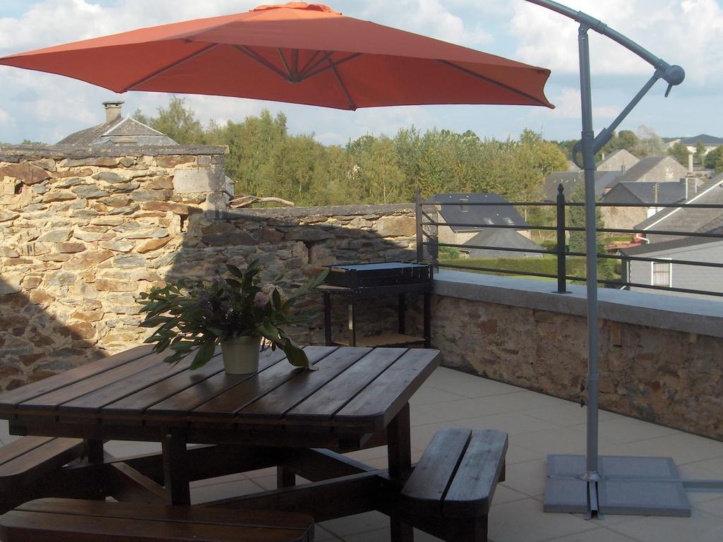 Magnificent Holiday Home In Libin With Barbecue Exterior photo